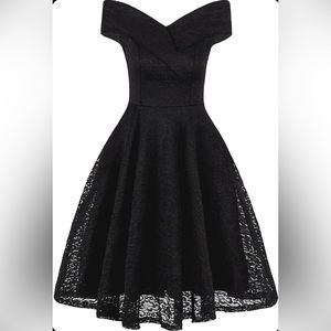 Black cocktail dress v neck size large perfect for a fancy date or dinner party